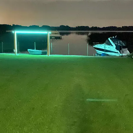 Vakantiehuis Sanjess Na Mazurach Nad Jeziorem Tajty Kalinowo (Gizycko)