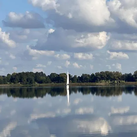 Vakantiehuis Sanjess Na Mazurach Nad Jeziorem Tajty Kalinowo (Gizycko)